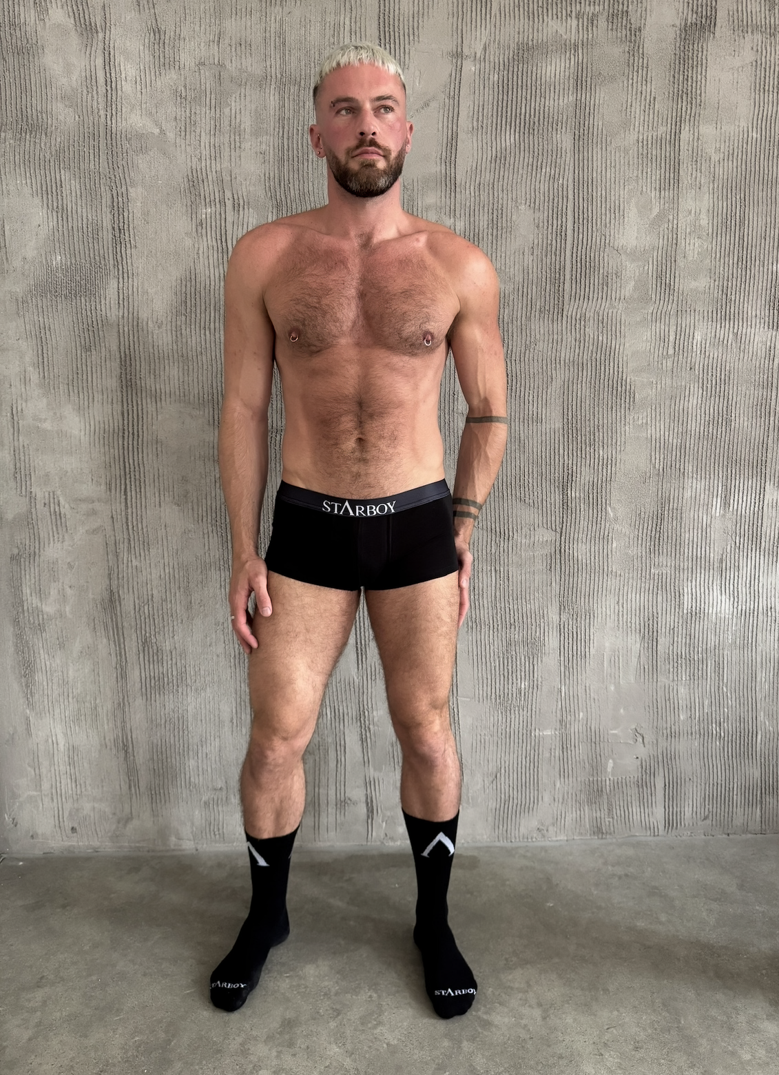 Black ESSENTIAL Trunks